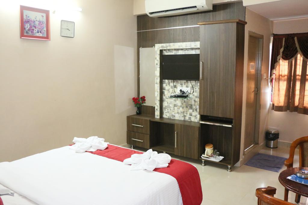 Hotel Akshaya Visakhapatnam Bagian luar foto