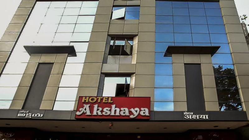 Hotel Akshaya Visakhapatnam Bagian luar foto